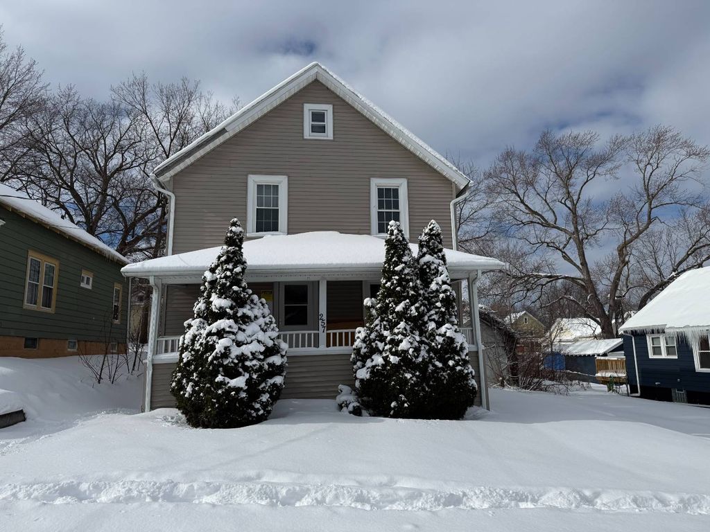 Photo of 257 Ashdale Ave, Syracuse, NY 13206 (MLS # 11651763)