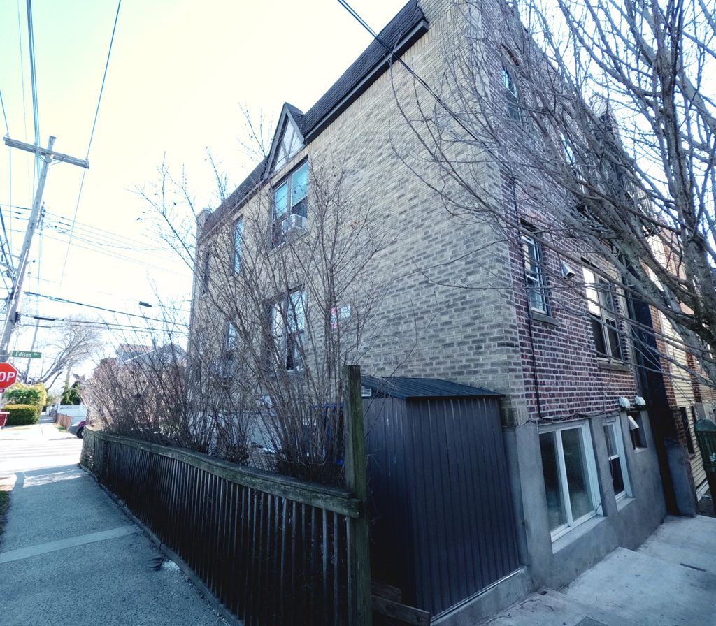 Photo of 769 Edison Ave, Bronx, NY 10465 (MLS # 11684201)