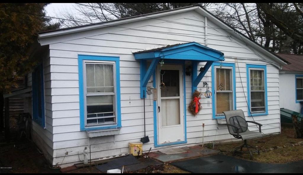 Photo of 75 Boulevard, Queensbury, NY 12804 (MLS # 11620882)