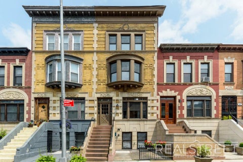 Photo of 15 Hampton Pl #2, BROOKLYN, NY 11213 (MLS # 11827654)