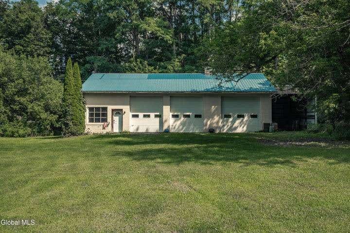 Photo of 11 NY 30A Streeter Rd, Fonda, NY 12068 (MLS # 11935522)