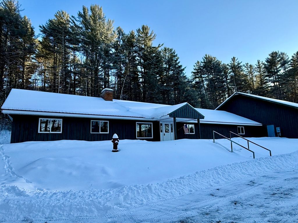 Photo of 2452 NYS Route 8, Lake Pleasant, NY 12108 (MLS # 11621544)