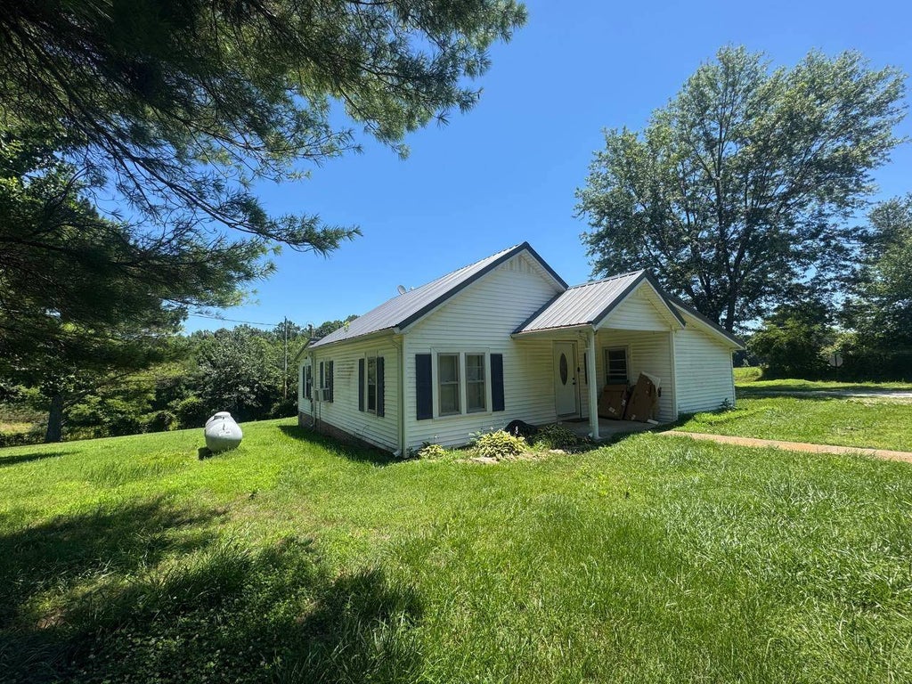 Photo of 2270 Fall River Rd, Leoma, TN 38468 (MLS # 11855467)