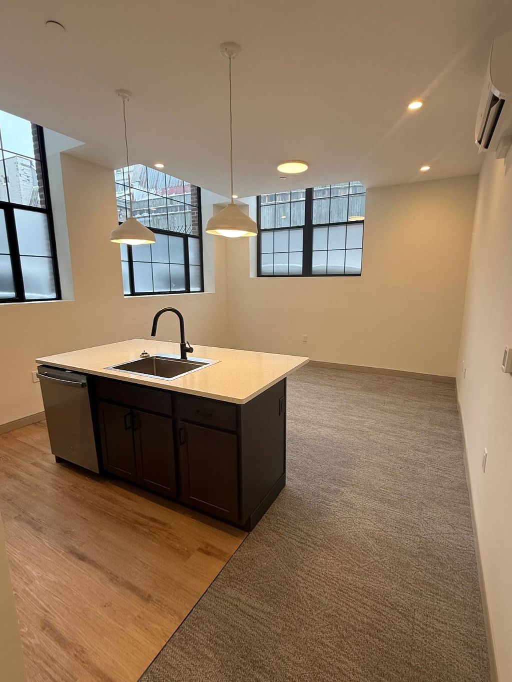 Photo of 1117 W Fayette Street #117, Syracuse, NY 13204 (MLS # 11655440)