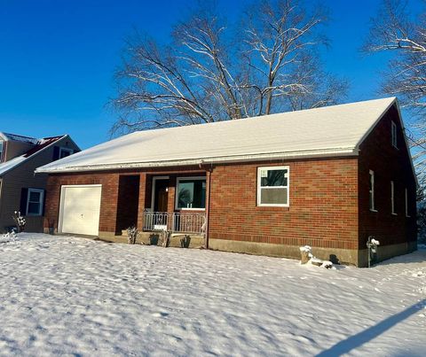 Photo of 12 Stella Lane, Amsterdam, NY 12010 (MLS # 11636564)