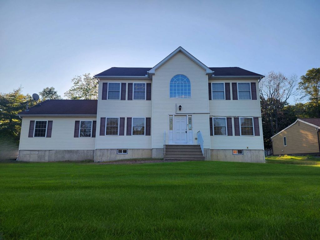 Photo of 283 Pocono Blvd, Bushkill, PA 18324 (MLS # 11739687)