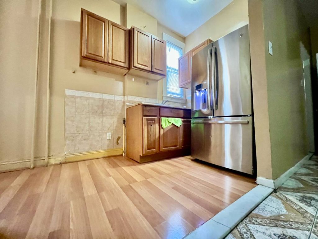 Photo of 3628 bronxwood Ave, bronx, NY 10469 (MLS # 11855523)