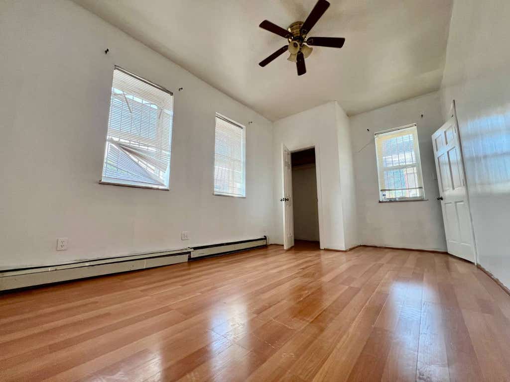 Photo of 3628 bronxwood Ave, bronx, NY 10469 (MLS # 11855523)
