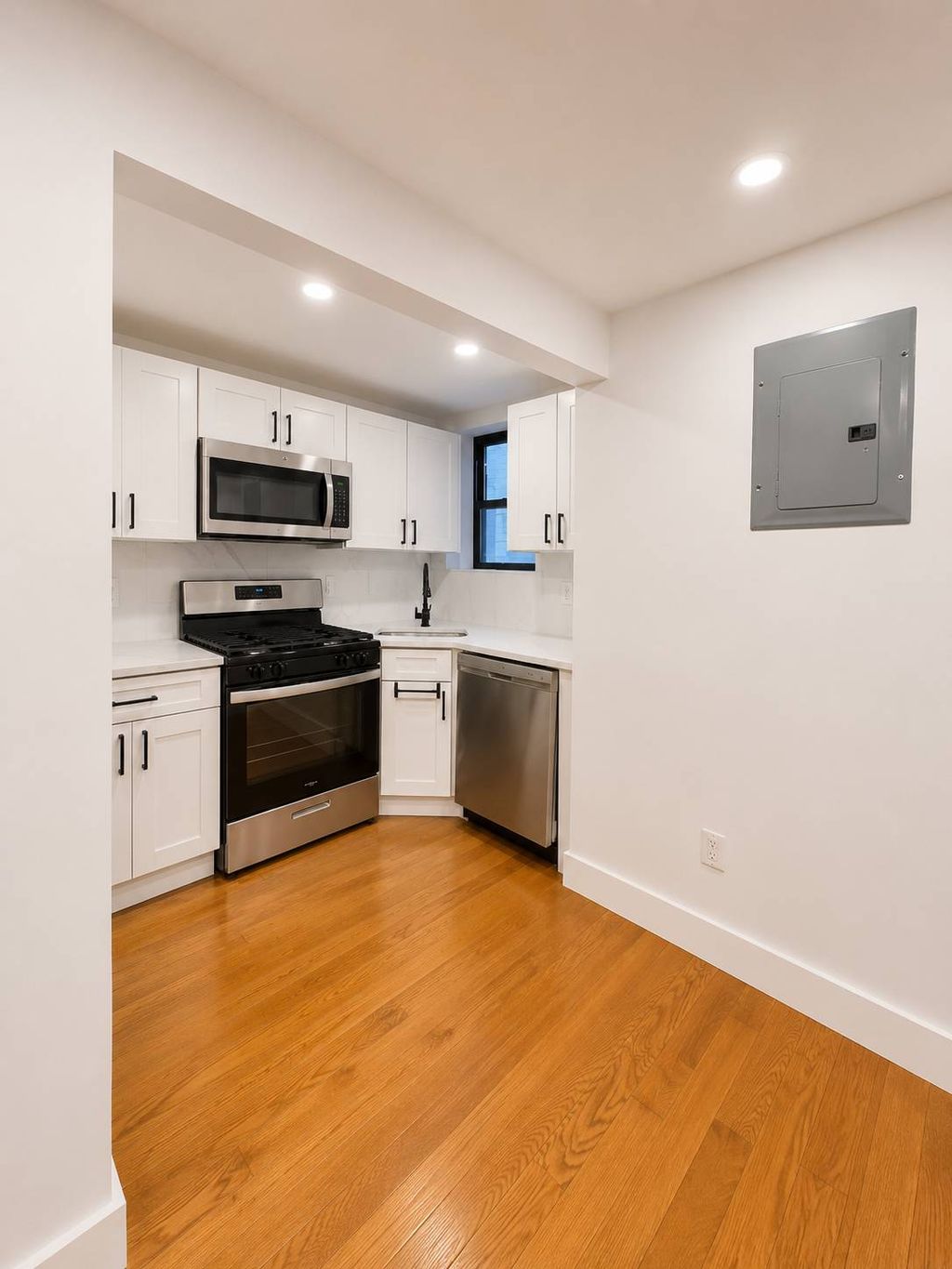 Photo of 69 6th Ave #2, Brooklyn, NY 11217 (MLS # 11740581)