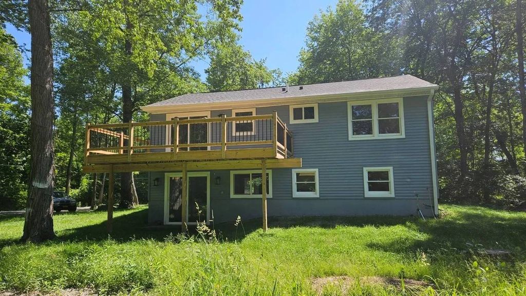 Photo of 5671 Route 9H #upper unit, Hudson, NY 12534 (MLS # 11684110)