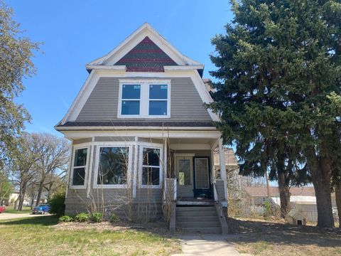 Photo of 540 N 10th Ave, Broken Bow, NE 68822 (MLS # 11716660)