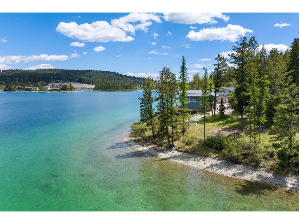 Photo of 450 N Foys Lake Dr, Kalispell, MT 59901 (MLS # 11777096)