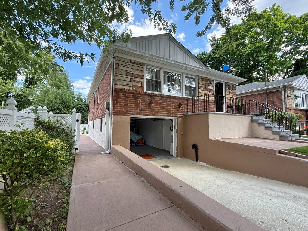 Photo of 3319 Bell Blvd, BAYSIDE, NY 11361 (MLS # 11687202)