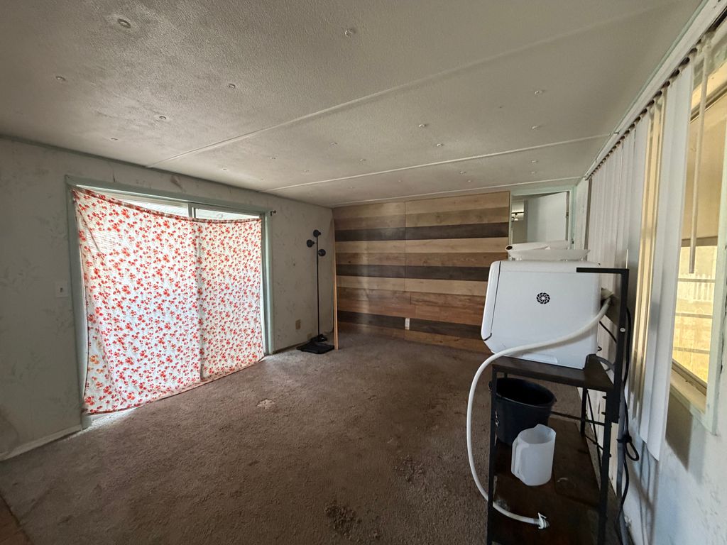 Photo of 607 American Way, Lakeland, FL 33815 (MLS # 11619919)