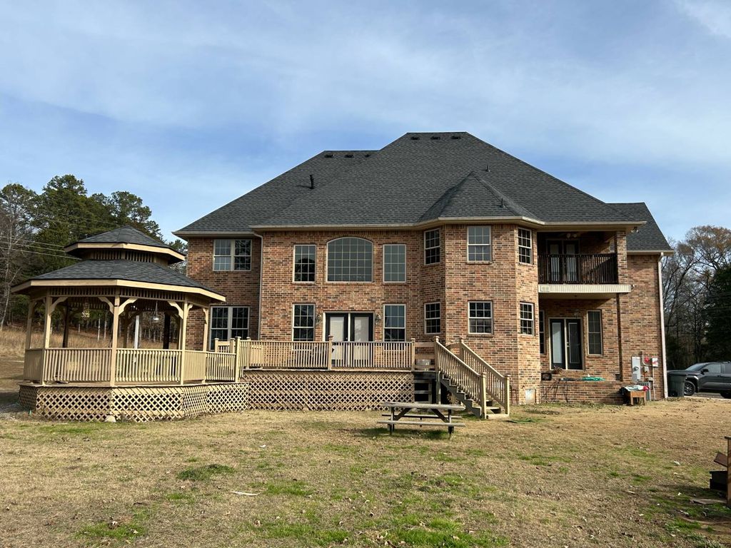 Photo of 5 Heather Oaks Way, Clarksville, AR 72830 (MLS # 11621298)