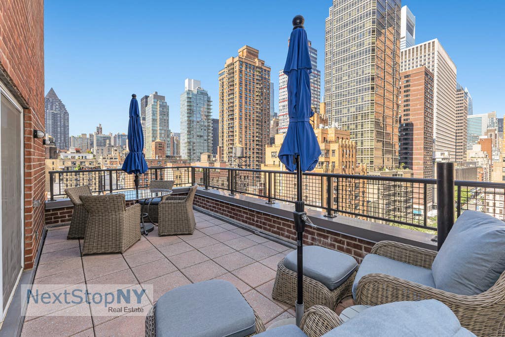 Photo of 333 East 55th Street #12DE, New York, NY 10022 (MLS # 11901658)