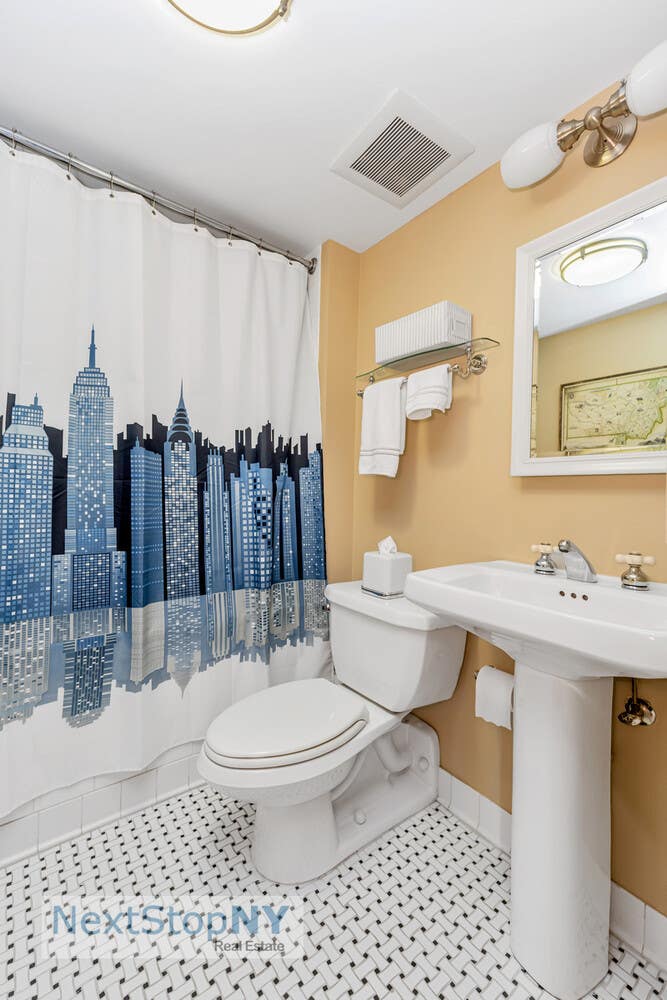 Photo of 333 East 55th Street #12DE, New York, NY 10022 (MLS # 11901658)