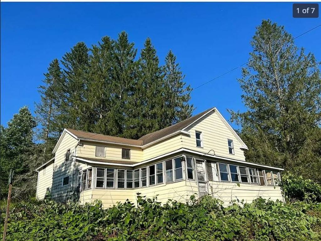 Photo of 22 Mountain Top Ln, HANCOCK, NY 13783 (MLS # 11619010)