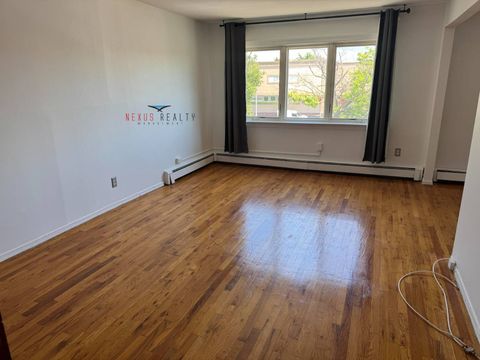 Photo of 2512 Parsons Blvd #3FL, Flushing, NY 11354 (MLS # 11797722)