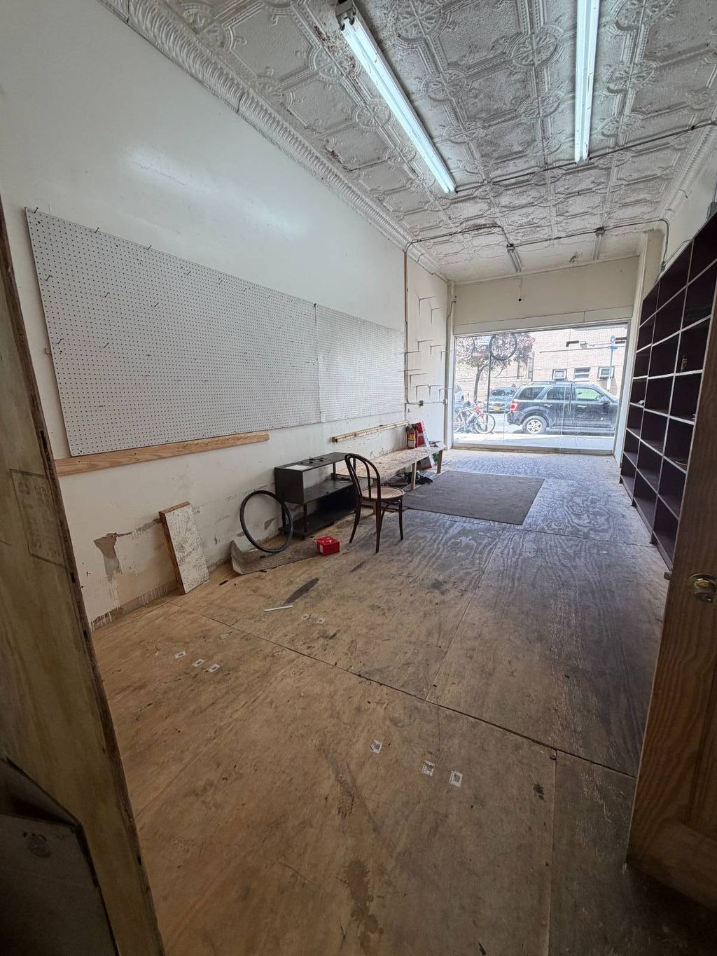 Photo of 986 Gates Ave, Brooklyn, NY 11221 (MLS # 11739954)