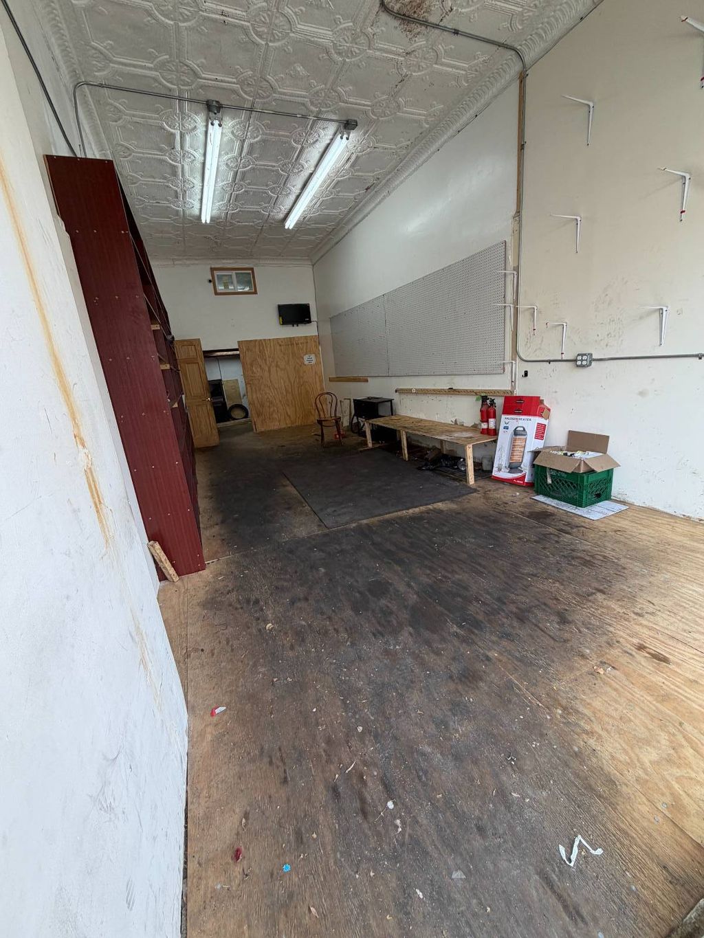 Photo of 986 Gates Ave, Brooklyn, NY 11221 (MLS # 11739954)