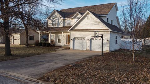 Photo of 5 Pheasant Ln, Pittsfield, IL 62363 (MLS # 11633112)