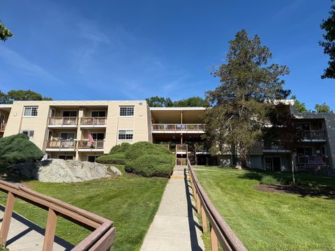 Photo of 506 Fox Run Lane, Carmel, NY 10512 (MLS # 11797728)