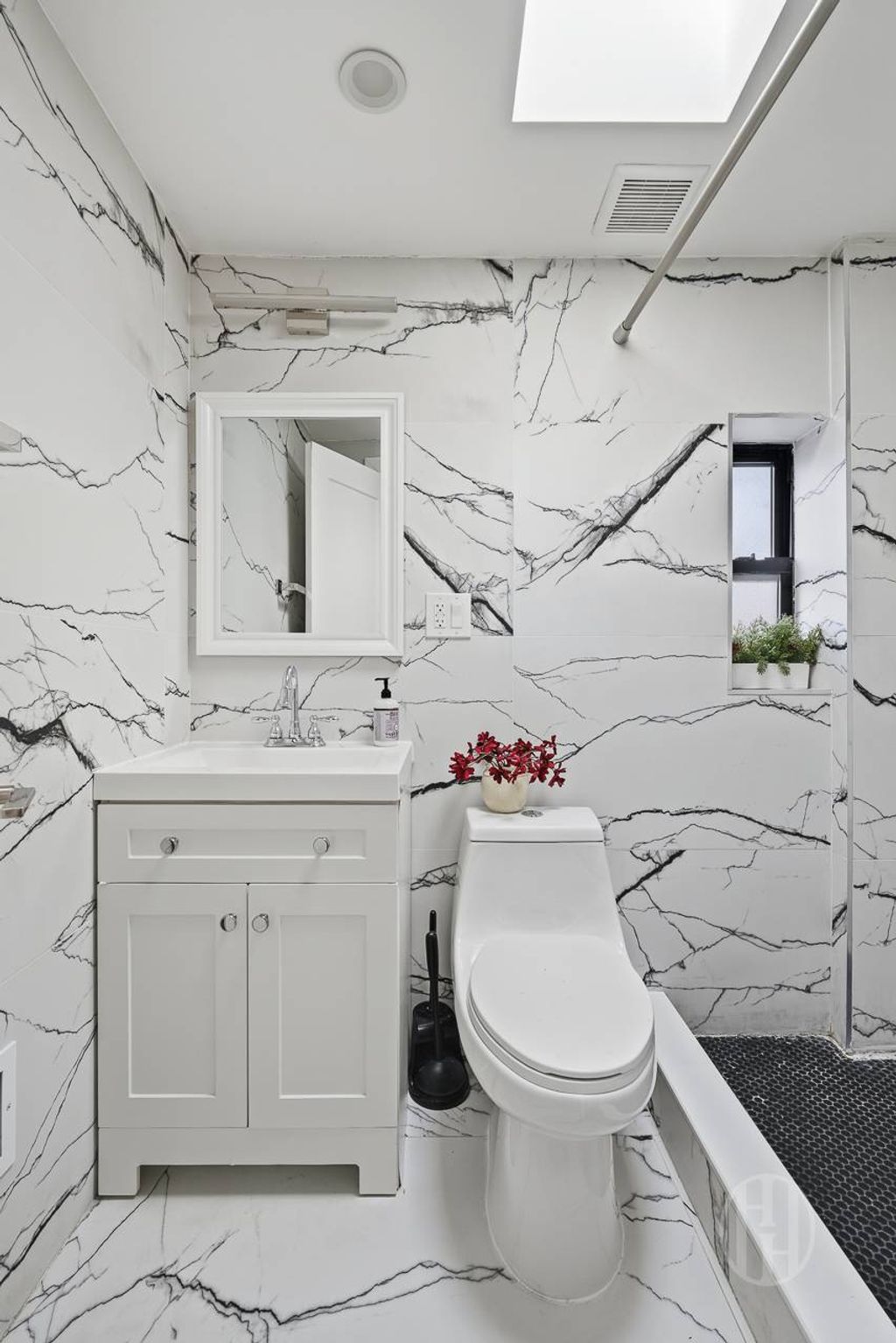 Photo of 520 Meeker Ave #TOWNHOUSE, Brooklyn, NY 11222 (MLS # 11651047)