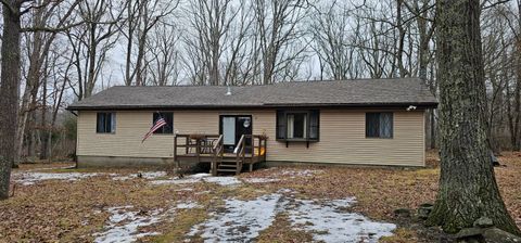 Photo of 105 Floyd Court, Milford, PA 18337 (MLS # 11630265)