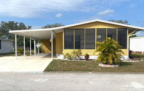 Photo of 16637 Tavira Drive #2122, Winter Garden, FL 34787 (MLS # 11738976)