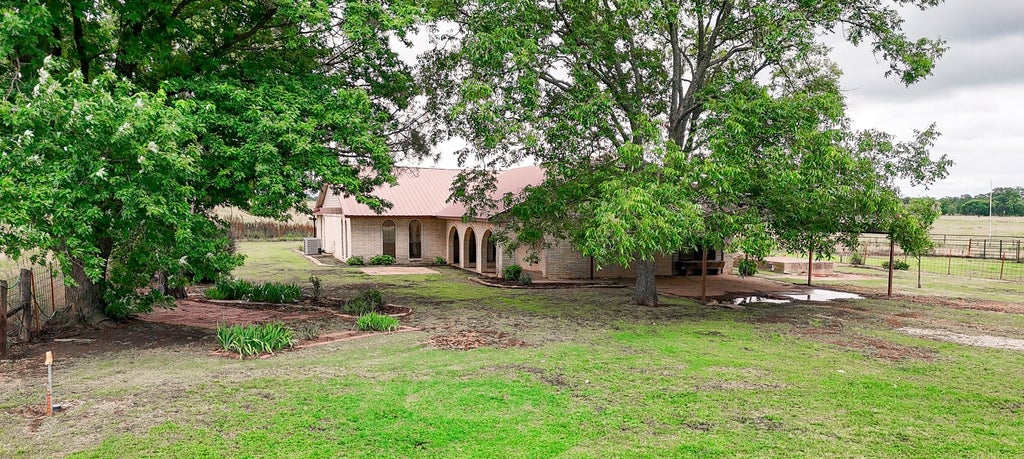 Photo of 7489 County Road 1620, Roff, OK 74865 (MLS # 11818883)