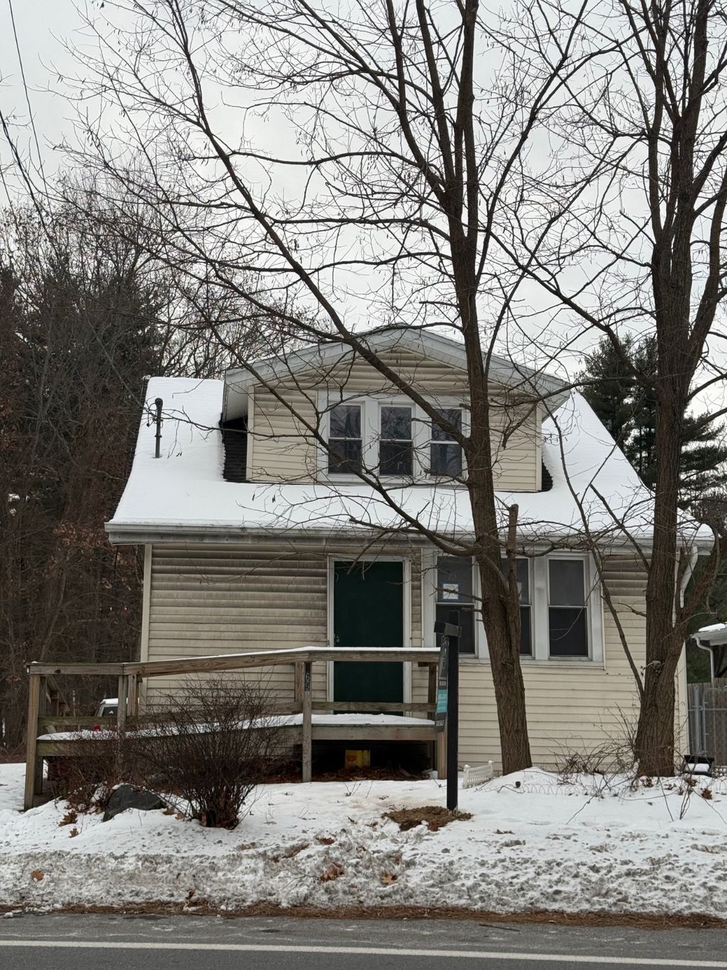 Photo of 169 Schoolhouse Rd, Albany, NY 12203 (MLS # 11619797)