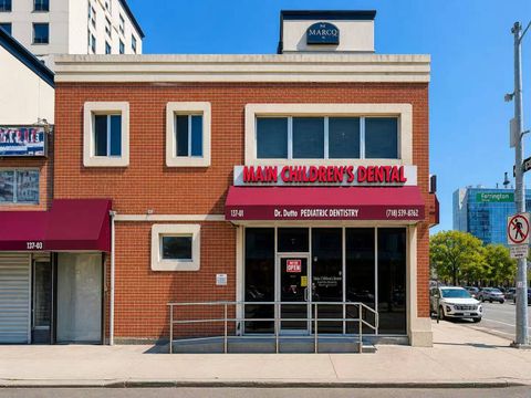 Photo of 13701 Northern Blvd, Flushing, NY 11354 (MLS # 11738039)