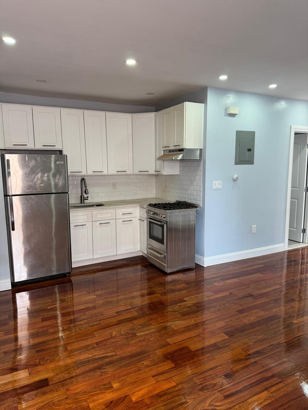Photo of 820 E 216 ST #2, Bronx, NY 10467 (MLS # 11896665)