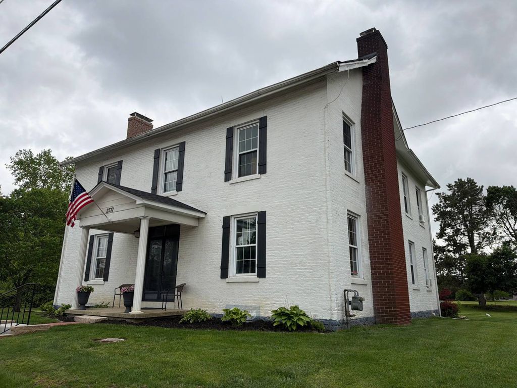 Photo of 2371 Holton Rd, Grove City, OH 43123 (MLS # 11740823)