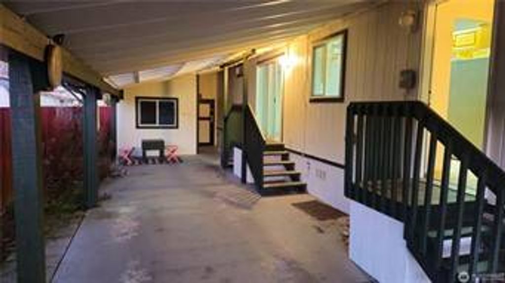 Photo of 5309 NE 75th Ave, Vancouver, WA 98662 (MLS # 11651486)