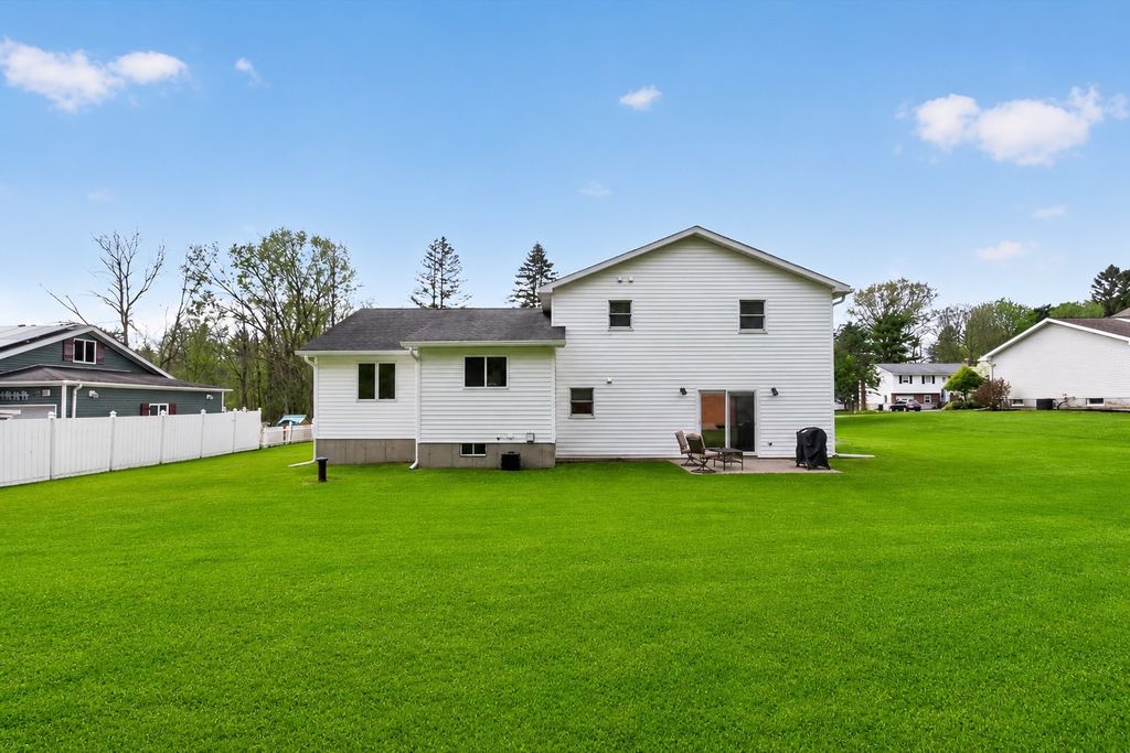 Photo of 11 Dania Drive, Hagaman, NY 12010 (MLS # 11776378)