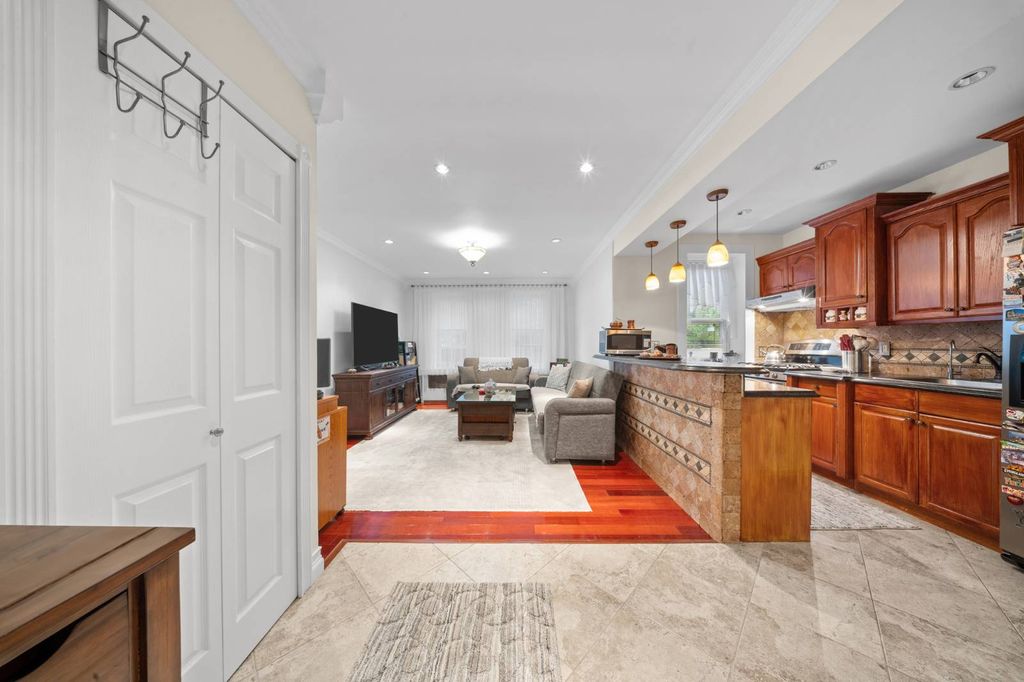 Photo of 10807 65th Rd #1C, Forest Hills, NY 11375 (MLS # 11675033)