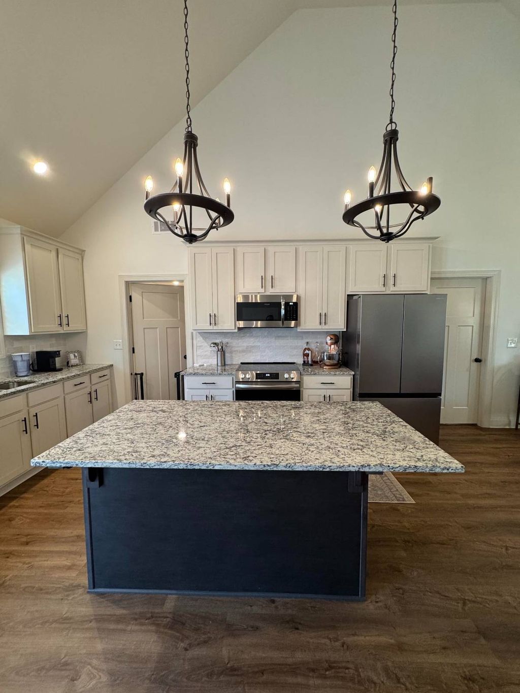 Photo of 46 W Greenwood Dr, Carrollton, GA 30117 (MLS # 11678170)