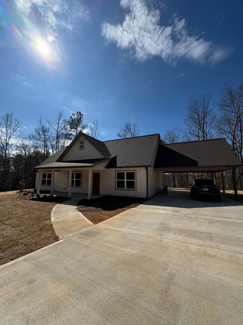 Photo of 46 W Greenwood Dr, Carrollton, GA 30117 (MLS # 11678170)