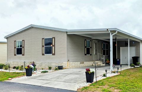 Photo of 3830 Russian Olive Ln #516, Zephyrhills, FL 33541 (MLS # 11687110)