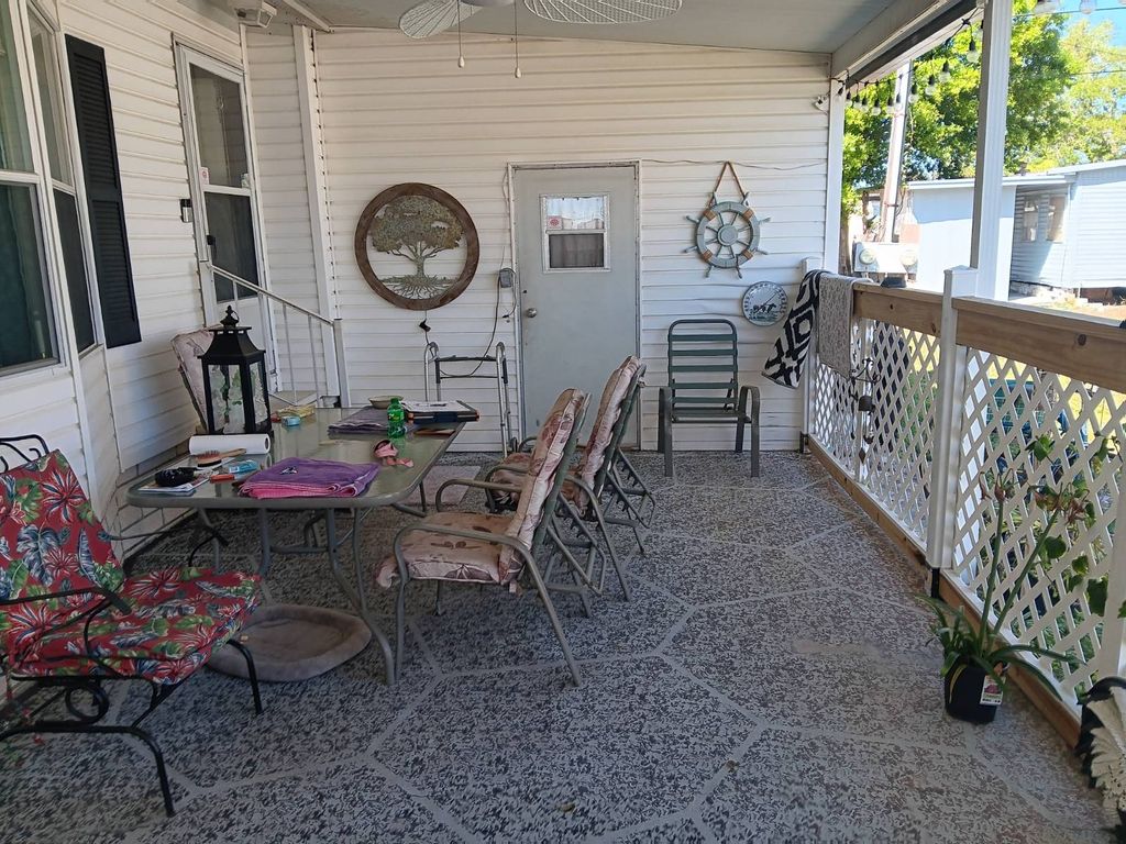 Photo of 16416 US Hwy 19 N #520, Clearwater, FL 33764 (MLS # 11678454)