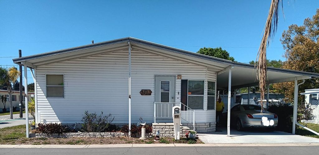 Photo of 16416 US Hwy 19 N #520, Clearwater, FL 33764 (MLS # 11678454)