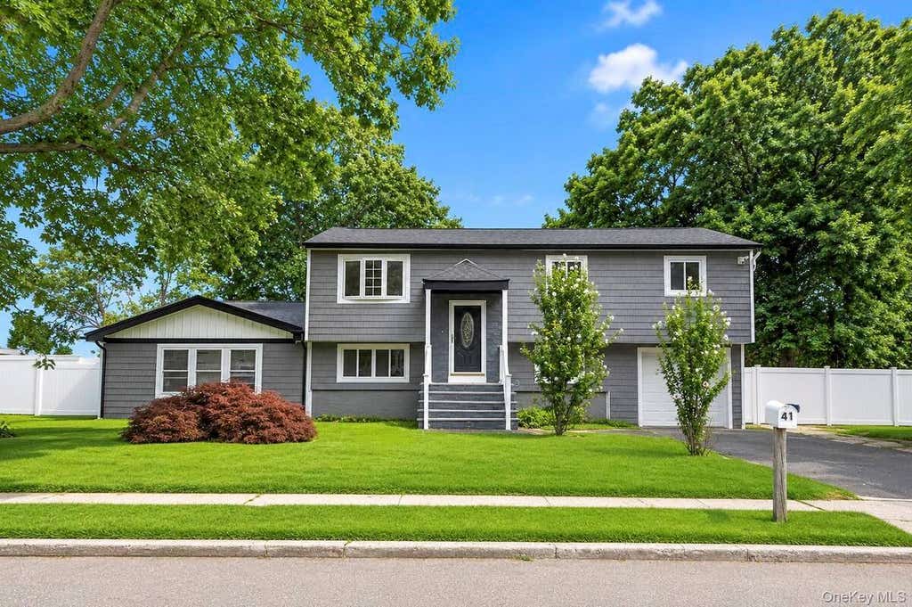 Photo of 41 Madison Avenue, Amityville, NY 11701 (MLS # 11926464)