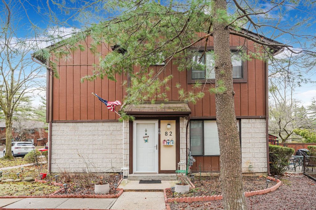 Photo of 82 Belmar Dr W Dr, Staten Island, NY 10314 (MLS # 11674352)