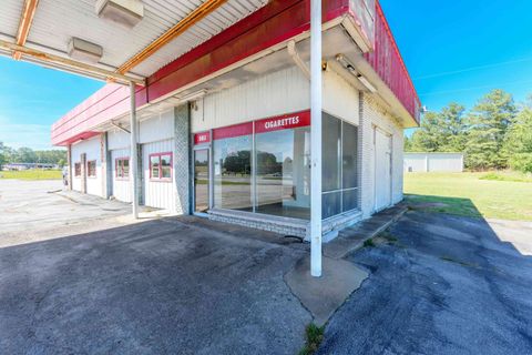 Photo of 3401 al Hwy 101, Town Creek, AL 35672 (MLS # 11777882)