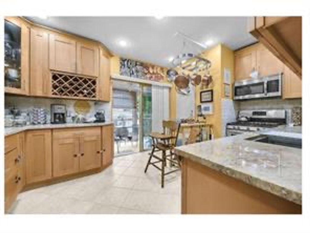 Photo of 1854 73rd St, Brooklyn, NY 11204 (MLS # 11586670)