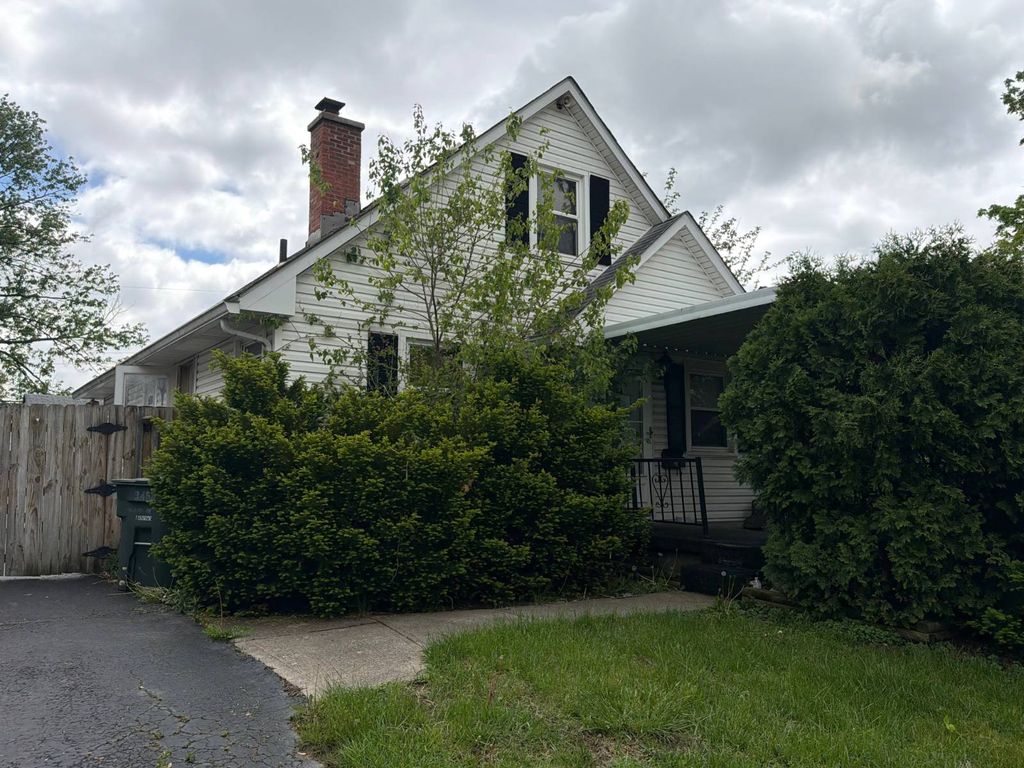 Photo of 3454 Beulah Rd, Columbus, OH 43224 (MLS # 11742202)