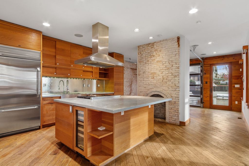 Photo of 7807 Ridge Blvd, Brooklyn, NY 11209 (MLS # 11623195)