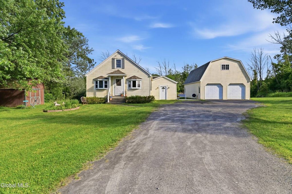 Photo of 14083 Duanesburg Road, Duanesburg, NY 12053 (MLS # 11836703)